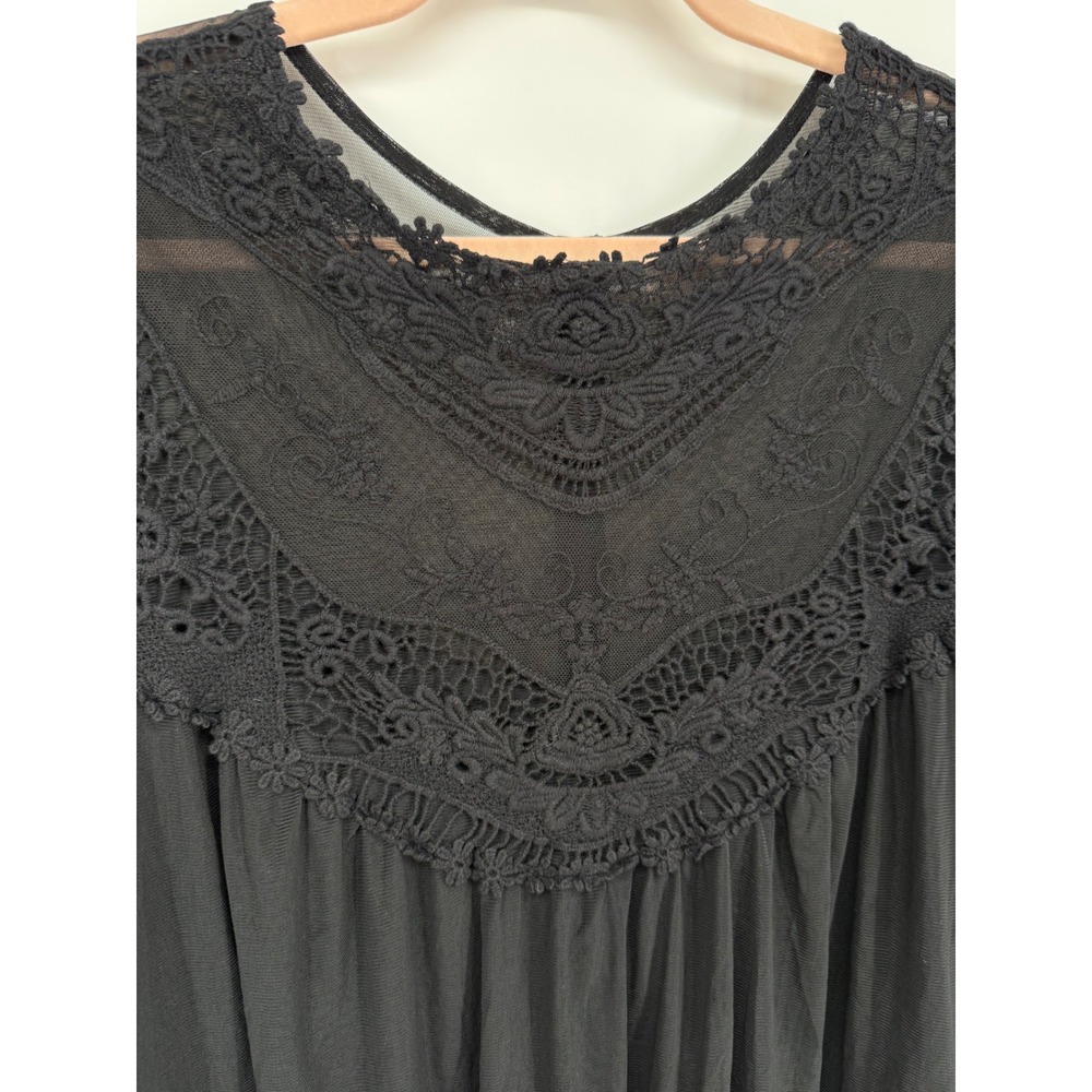 Altar'd State Blouse Women Small Black Crochet Lace Mesh Bell Sleeve Whimsygoth - Picture 2 of 10